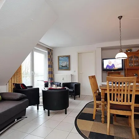 Апартаменты Augusta 13 Больтенхаген